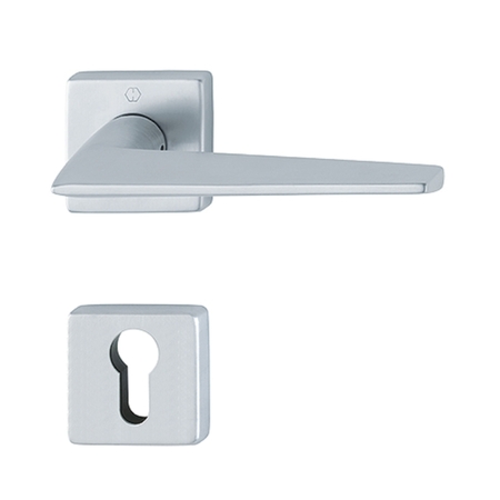 Maniglia Macau Hoppe per porta, rosetta e bocchetta quadra foro Yale, Ottone finitura Cromo Satinato Resista F41-R