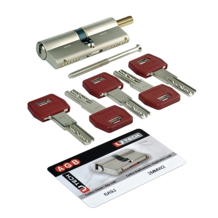Cilindro Agb U-Tech PS CE2416.40.45 per serratura, profilo europeo frizionato, codolo-chiave, lunghezza 95 mm P45-50, finitura Nichelato Opaco