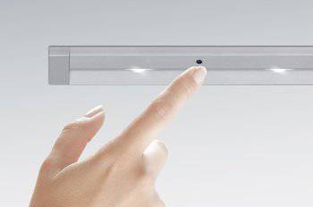 Profilo Led Odo Cucina xT Forma e Funzione, lunghezza 560 mm, con alimentatore, finitura Alluminio