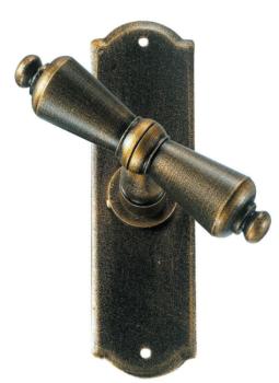 Maniglia in ferro per finestra Galbusera serie Oslo Martellina finitura Nero Antico