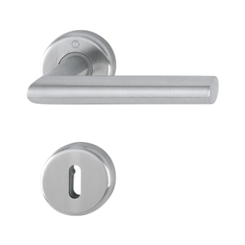 Maniglia Utrecht Hoppe per porta interna, rosetta e bocchetta tonda foro Patent, quadro 8 mm, spessore porta 35-54 mm, Acciaio Inox finitura Satinato F69