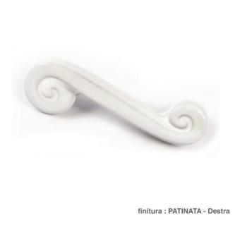 Maniglia per mobile in Ceramica serie SWING, int. 96 mm, Patinata - Destra