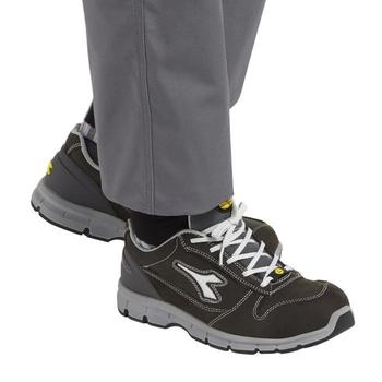 ᐉ DIADORA RUN II HI S3 SRC ESD Safety shoes 1623 → Ankle boots at Top  Prices — Stenso.net