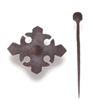 Chiodo forgiato artigianalmente in Ferro Vecchio testa 100 x 83 mm Altezza 145 mm