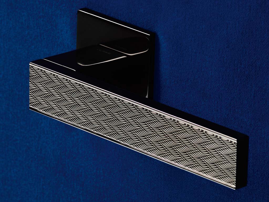 maniglia per porta Diana Chevron design Olivieri